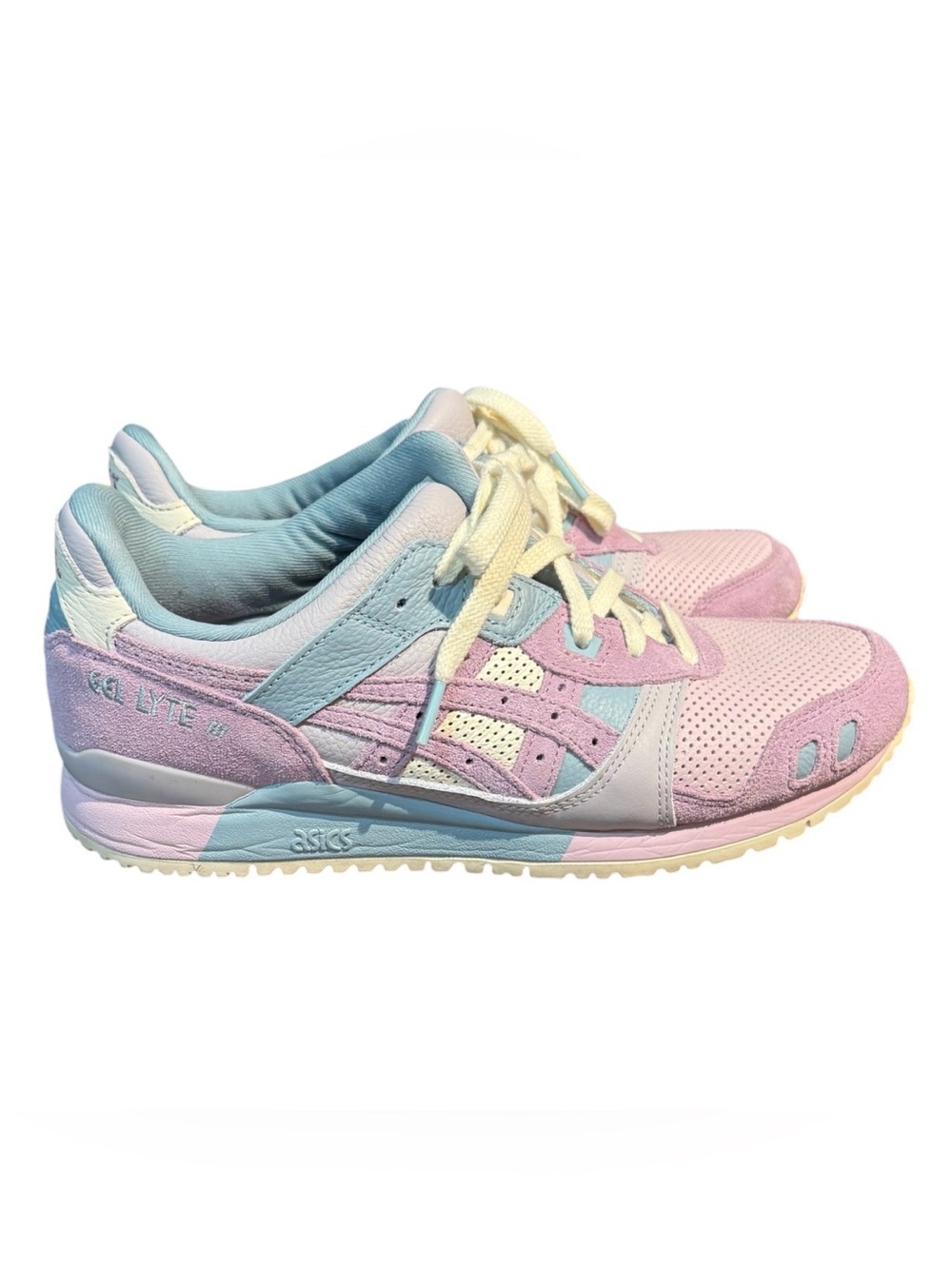 ASICS Women's Pastel Lavender & Light Blue Gel-Lyte III Sneakers